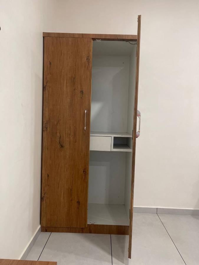 Hotel Nilkanth Navsari Bagian luar foto